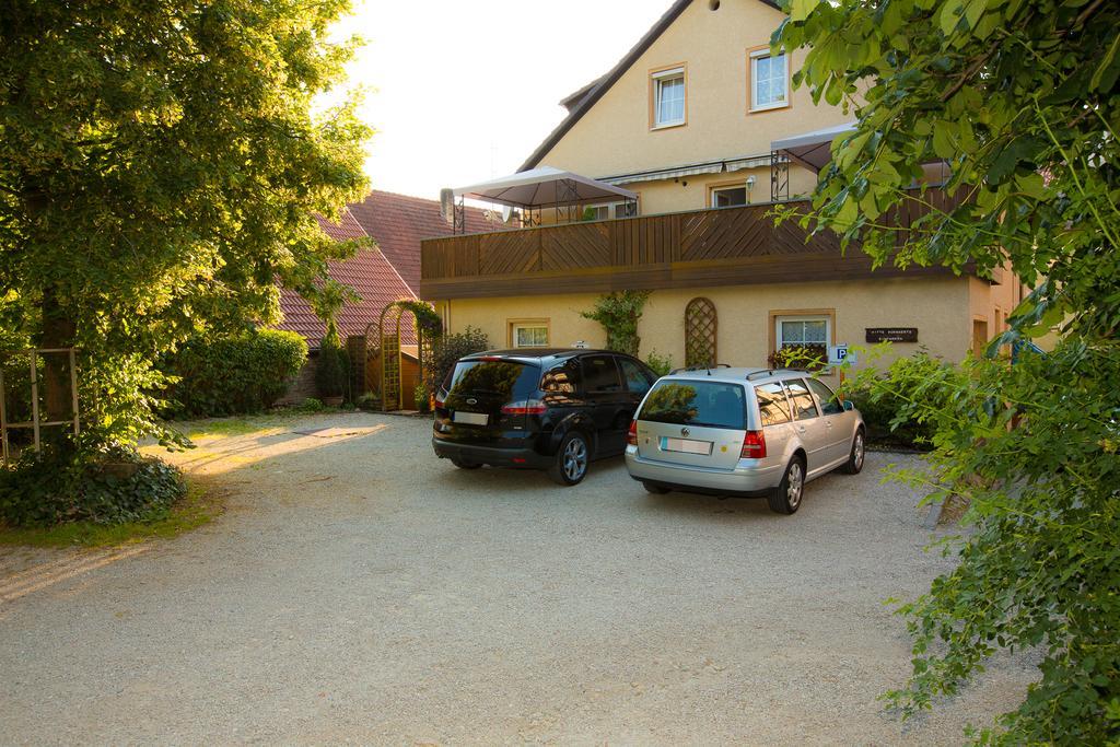 Pension Zweck Goessweinstein Exterior foto